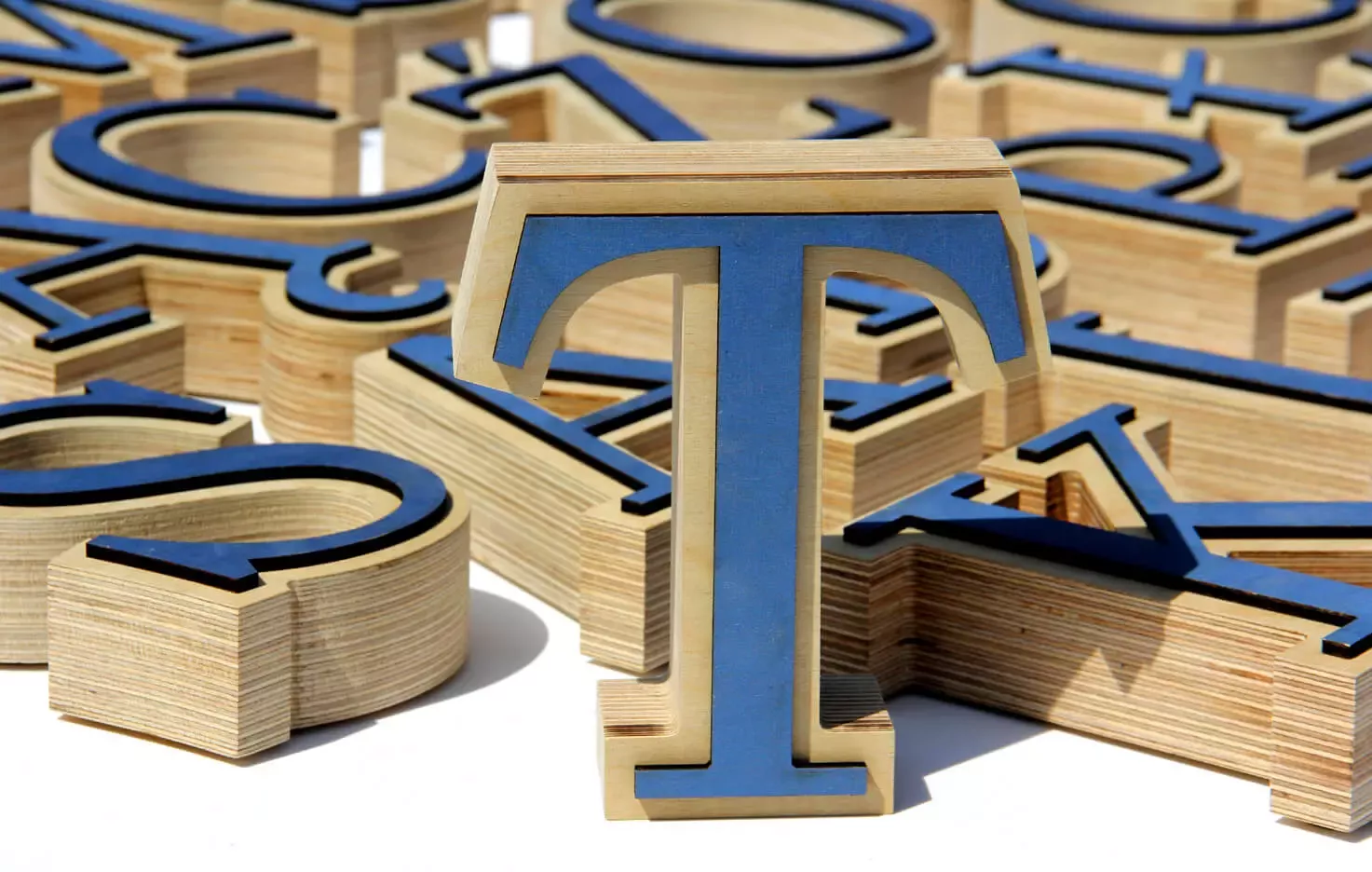 Alphabet en bois - lettre T en bois
